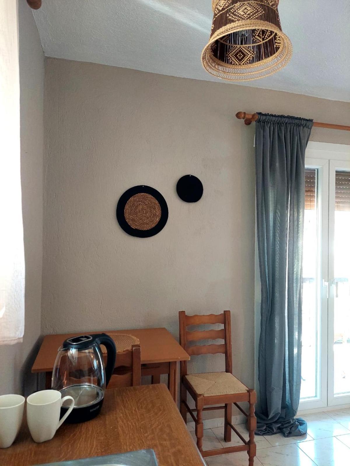 Georgia Apartments Stafylos Pokoj fotografie